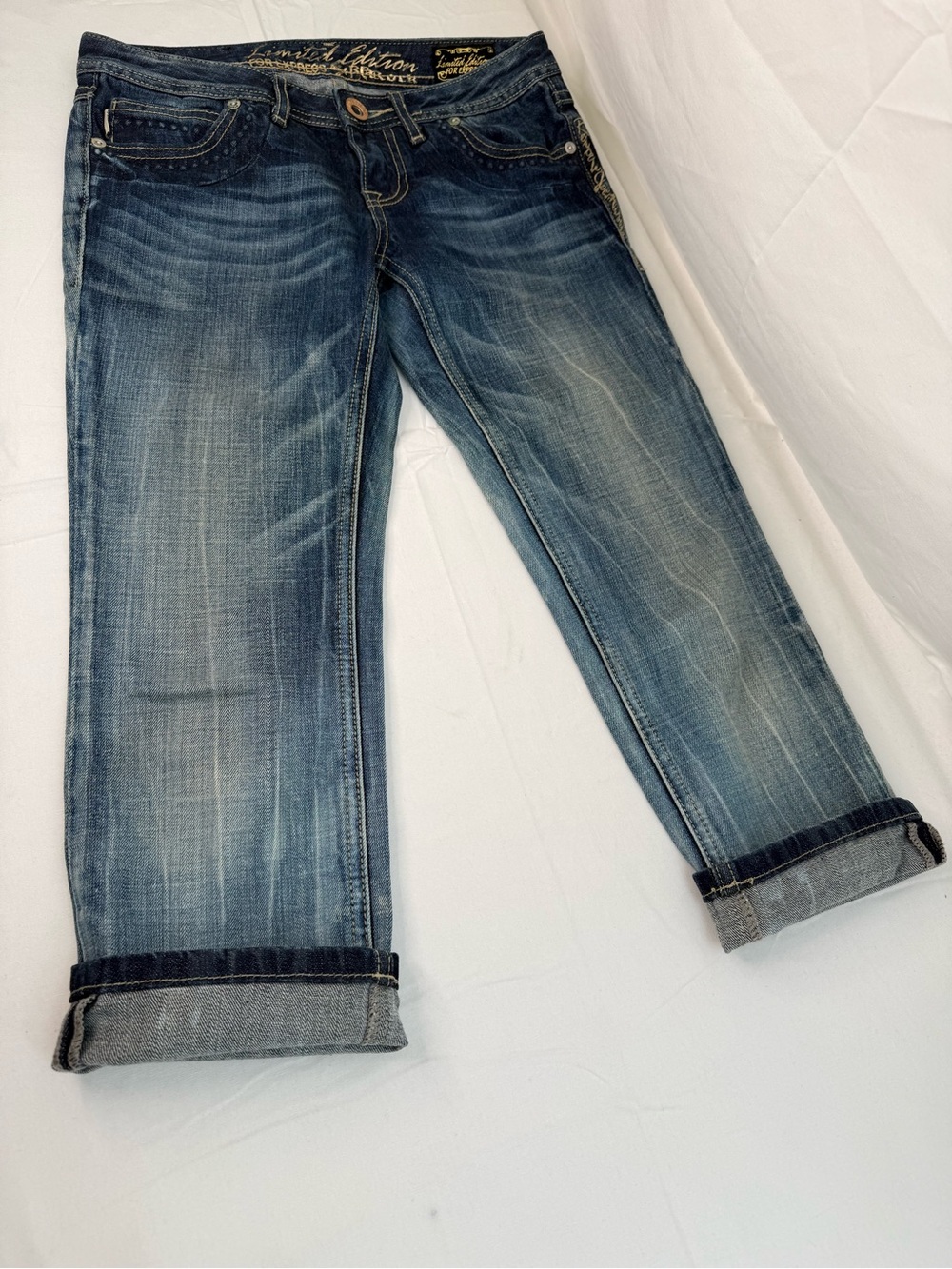 ReRock for Express Capri Blue Denim Studded 5-Pocket Cuffed Women's Jeans